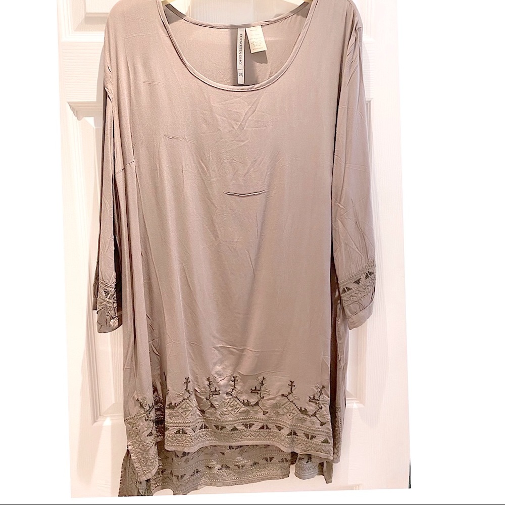 Forgotten Grace Embroidered Hem Tunic - Taupe 2X-3X